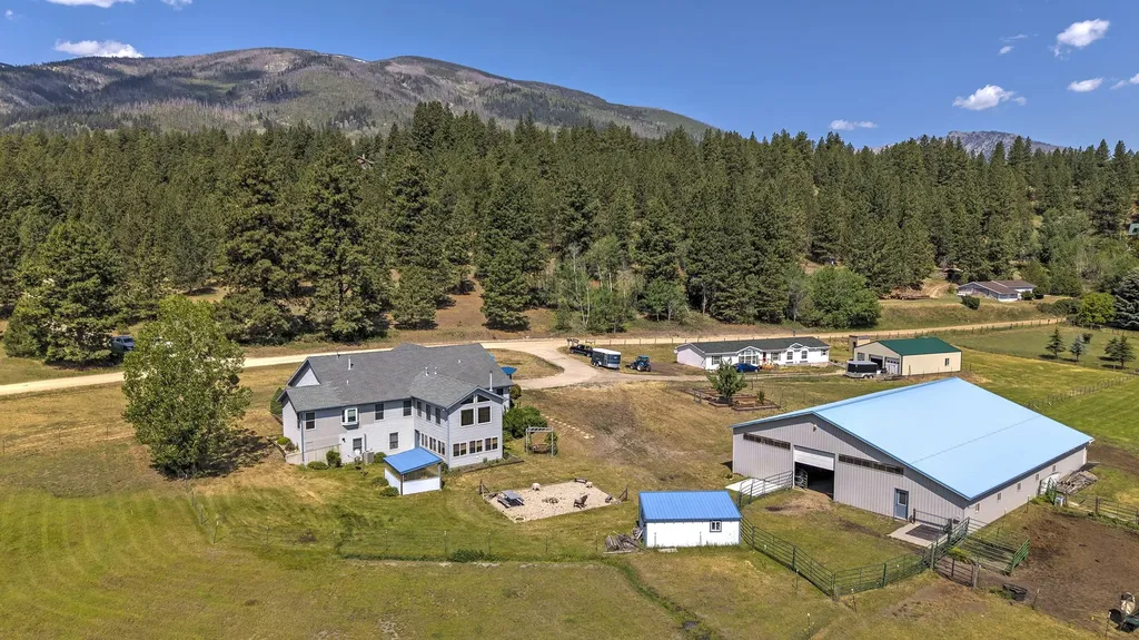511 & 499 Gold Creek Loop Hamilton MT 59840