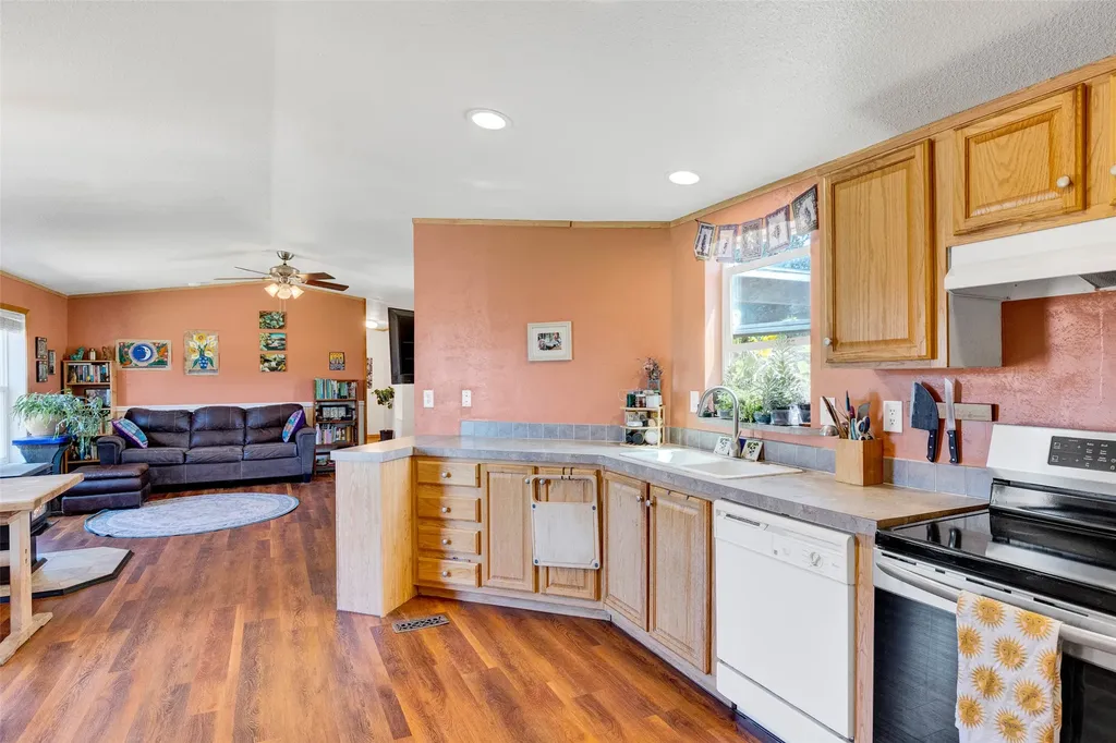 180 Owings Creek Road Hamilton MT 59840