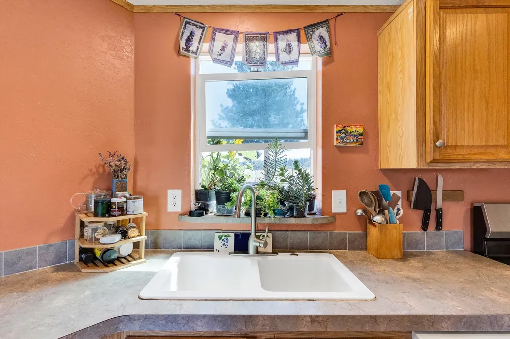 180 Owings Creek Road Hamilton MT 59840