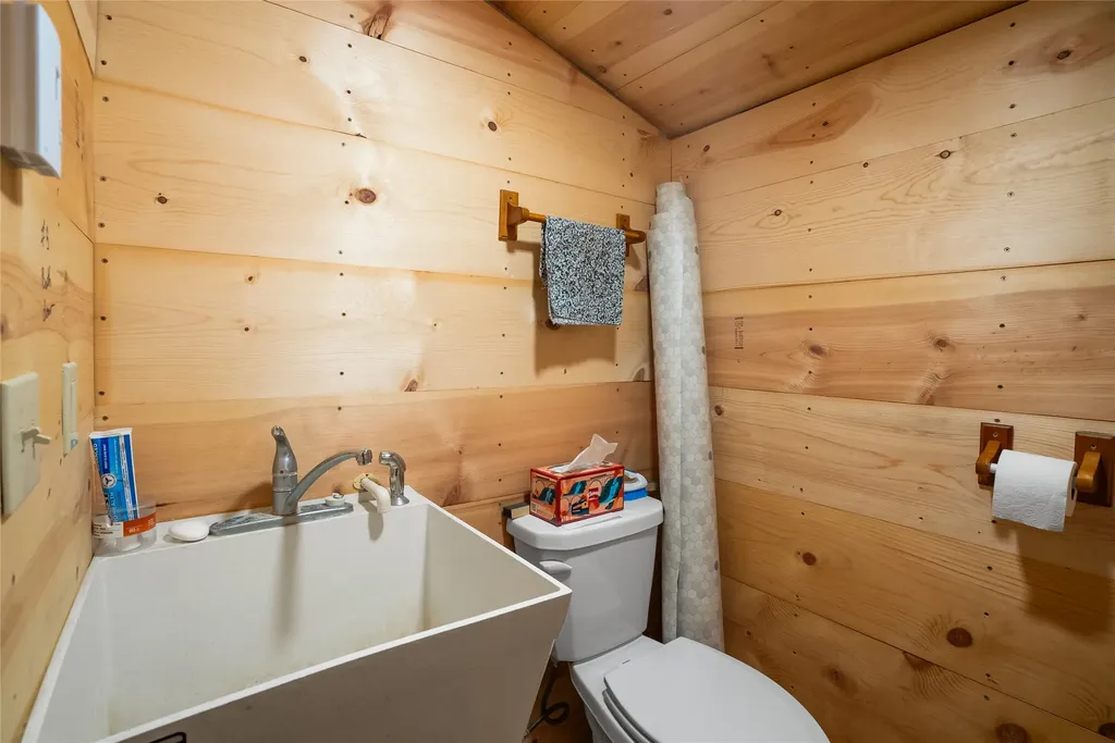 434 Kettlehorn Drive N Eureka MT 59917