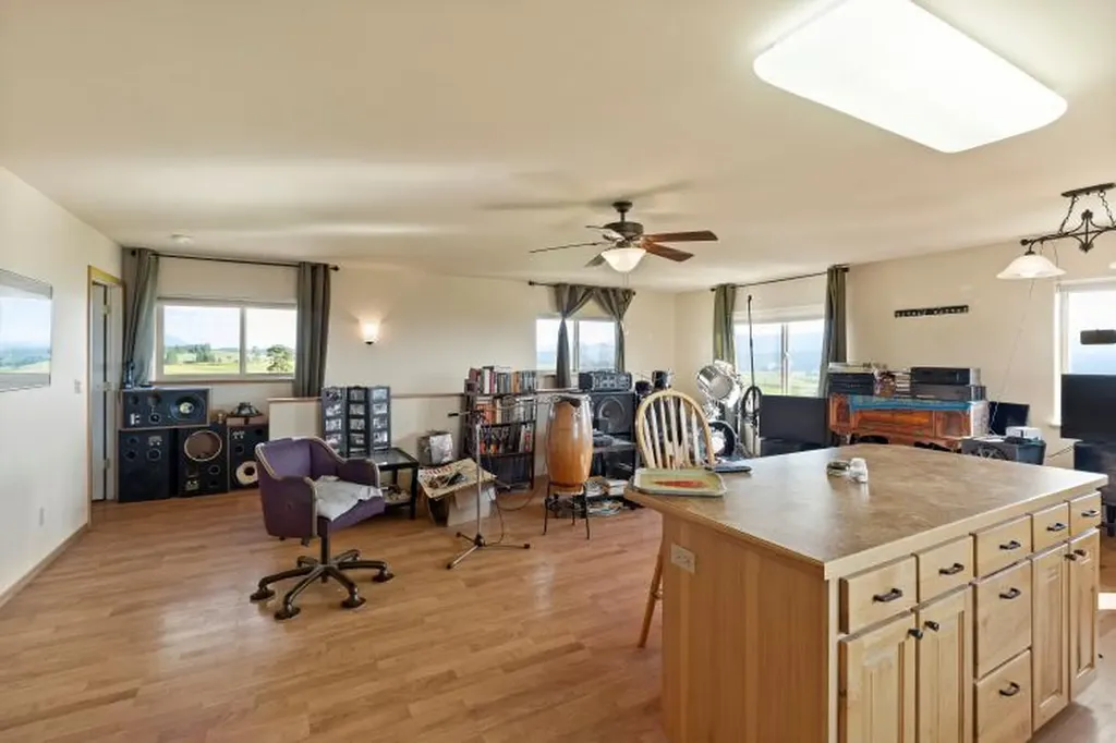 11 Vista View Drive Eureka MT 59917