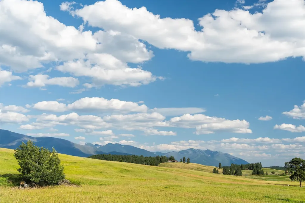 11 Vista View Drive Eureka MT 59917