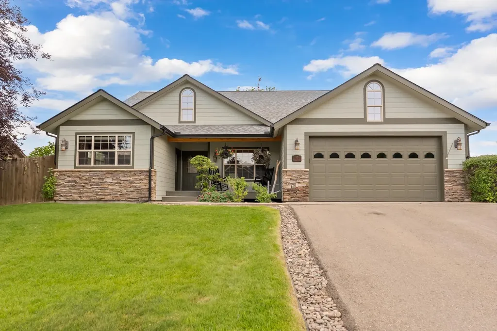 32 Gage Terrace Bigfork MT 59911