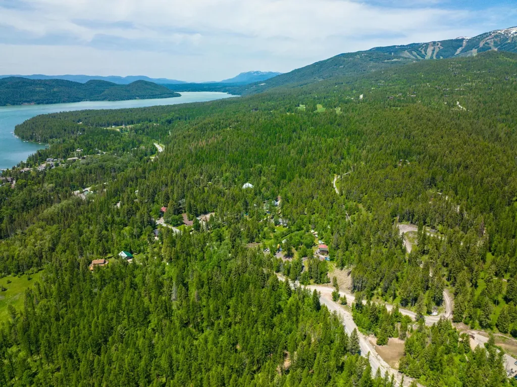 292 Reservoir Road Whitefish MT 59937