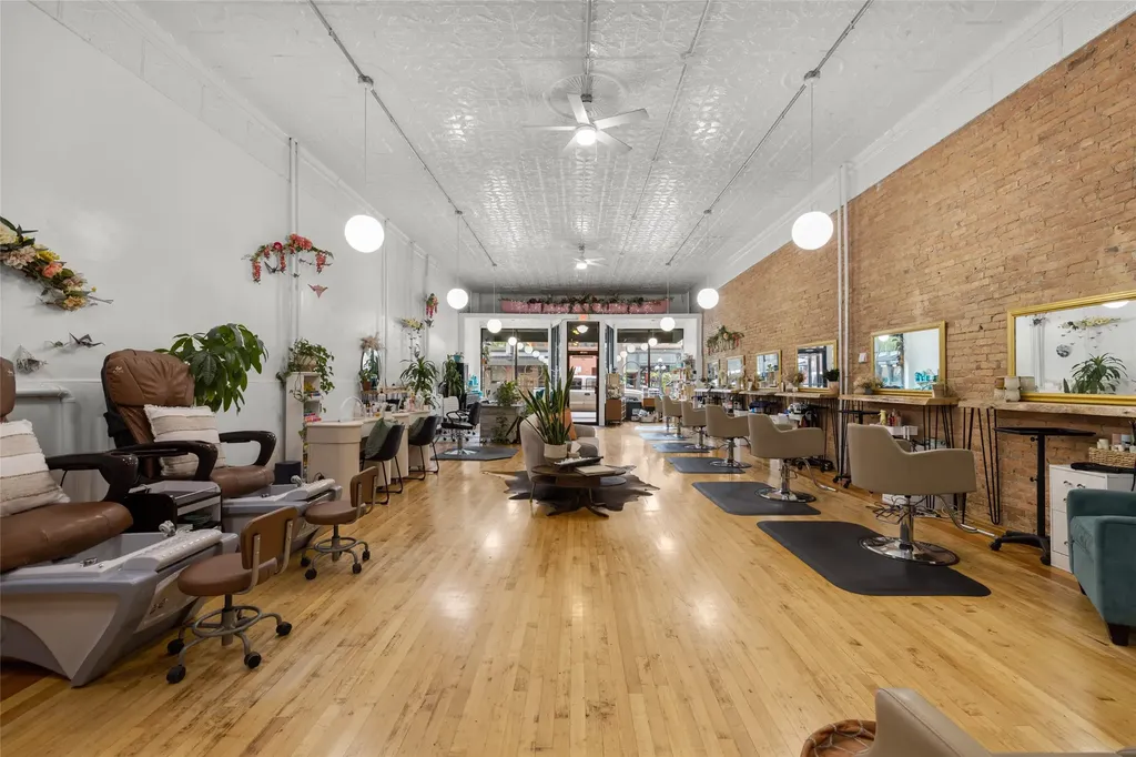 141 S Main Street Kalispell MT 59901