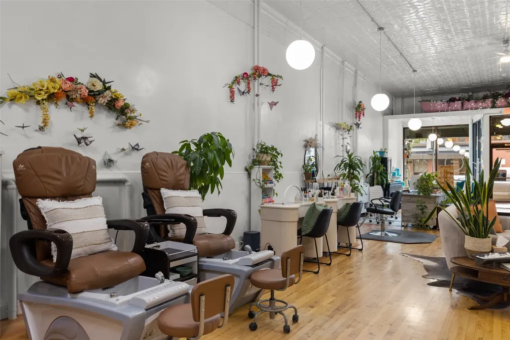 141 S Main Street Kalispell MT 59901