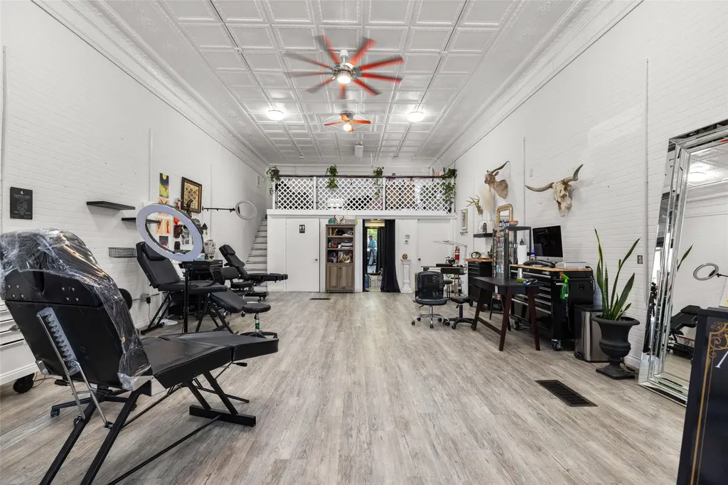 141 S Main Street Kalispell MT 59901