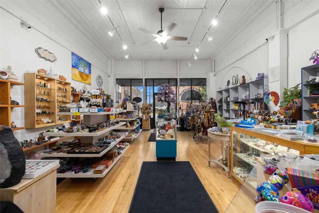 141 S Main Street Kalispell MT 59901