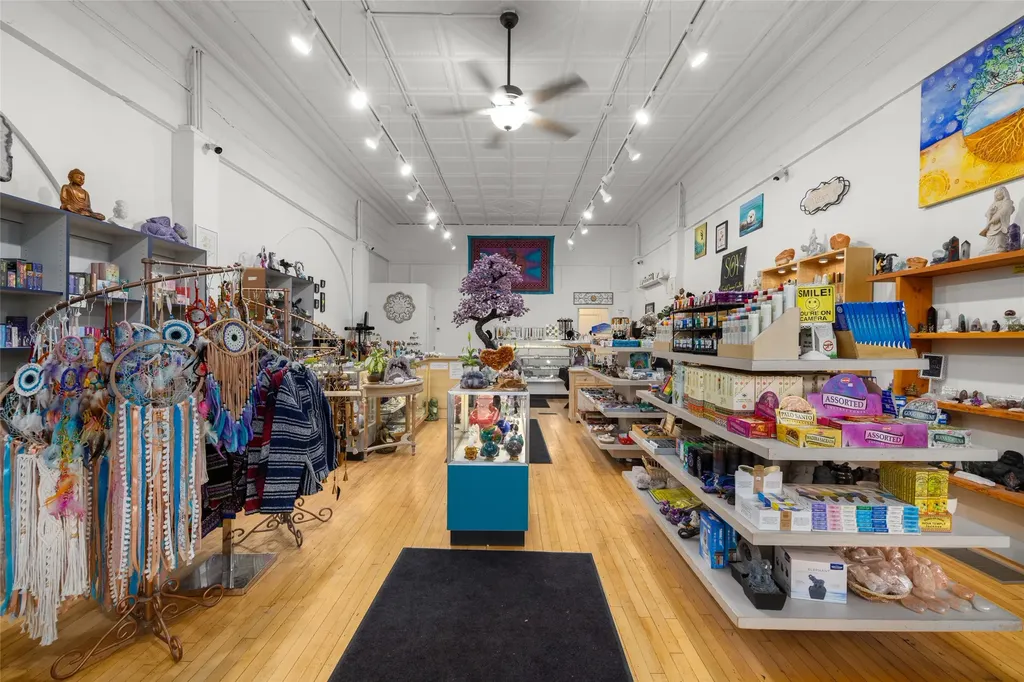 141 S Main Street Kalispell MT 59901