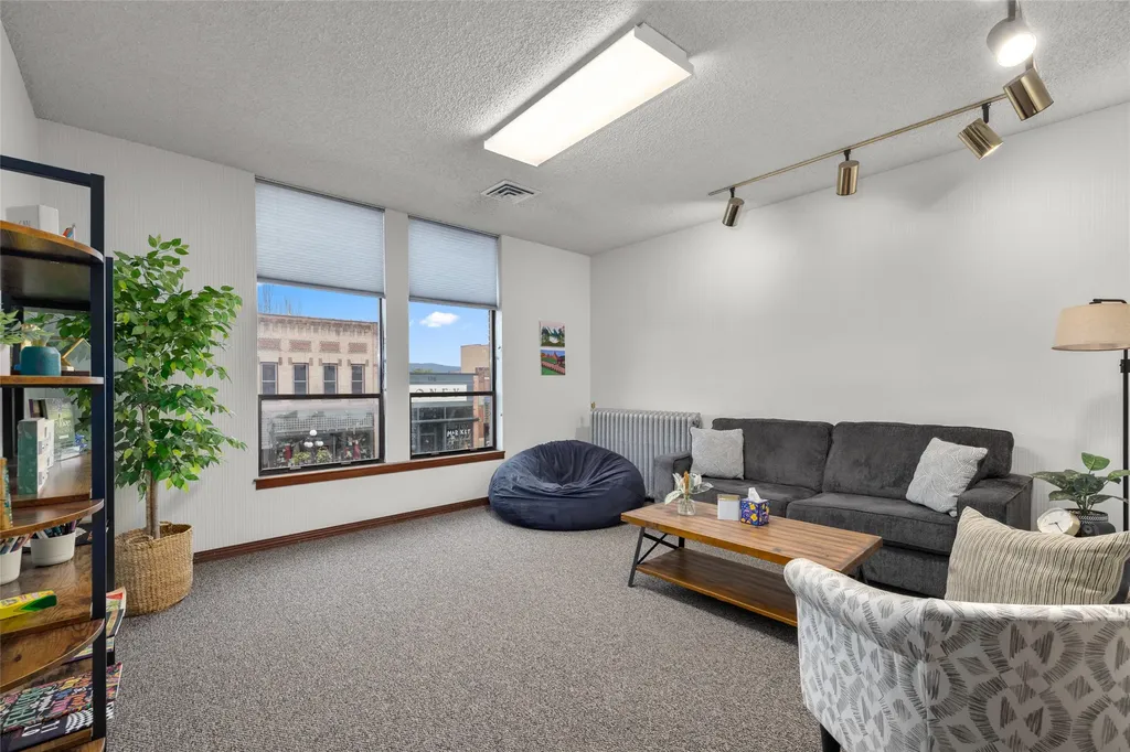141 S Main Street Kalispell MT 59901