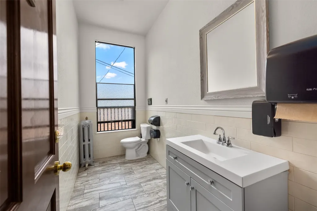 141 S Main Street Kalispell MT 59901