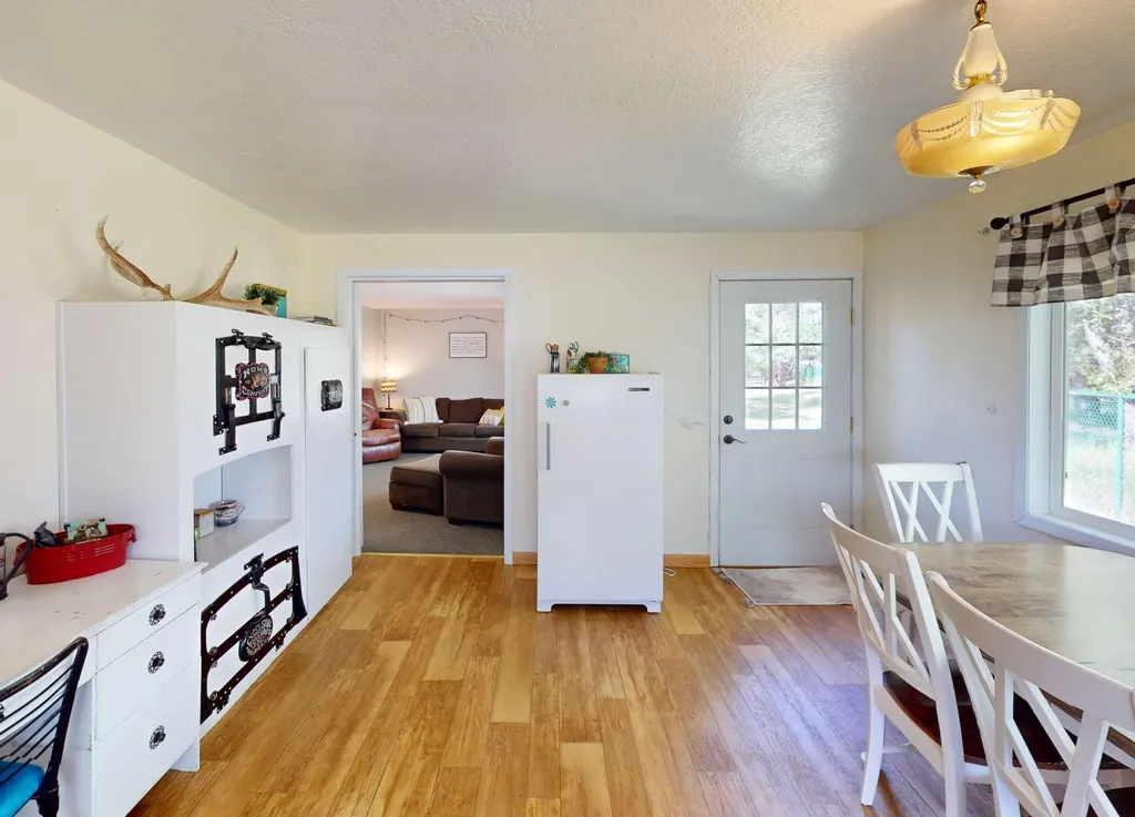 228 4th Avenue SE Ronan MT 59864