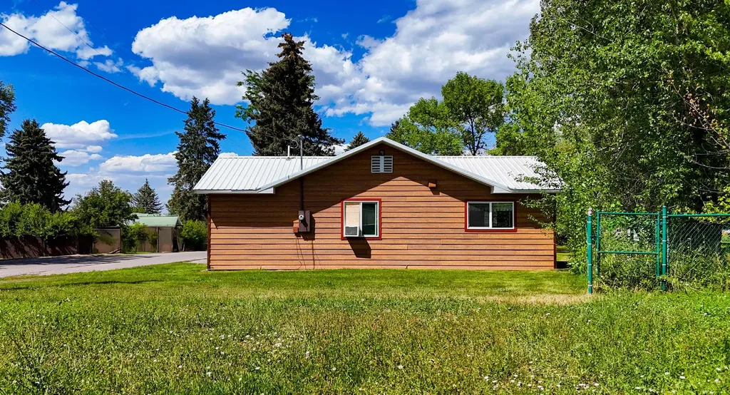 228 4th Avenue SE Ronan MT 59864