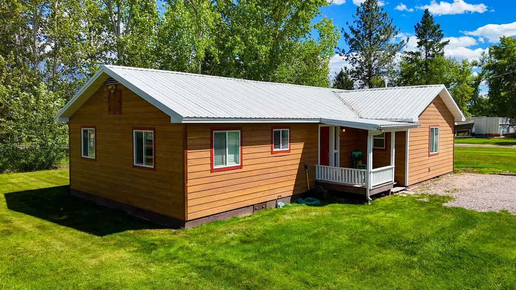 228 4th Avenue SE Ronan MT 59864