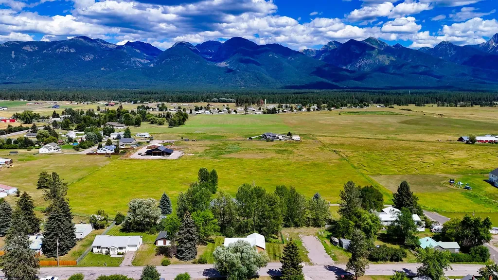 228 4th Avenue SE Ronan MT 59864
