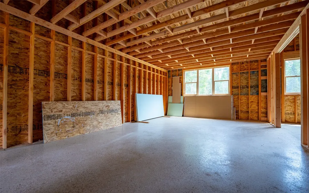 274 Mud Lake Road Troy MT 59935
