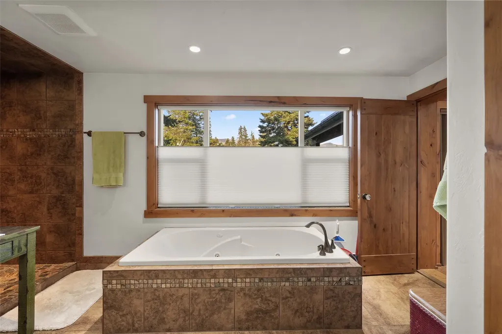 115 Ferndale Drive Bigfork MT 59911