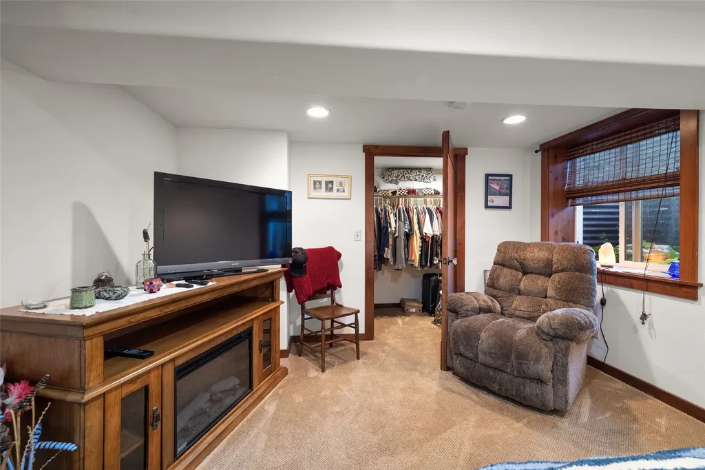 115 Ferndale Drive Bigfork MT 59911