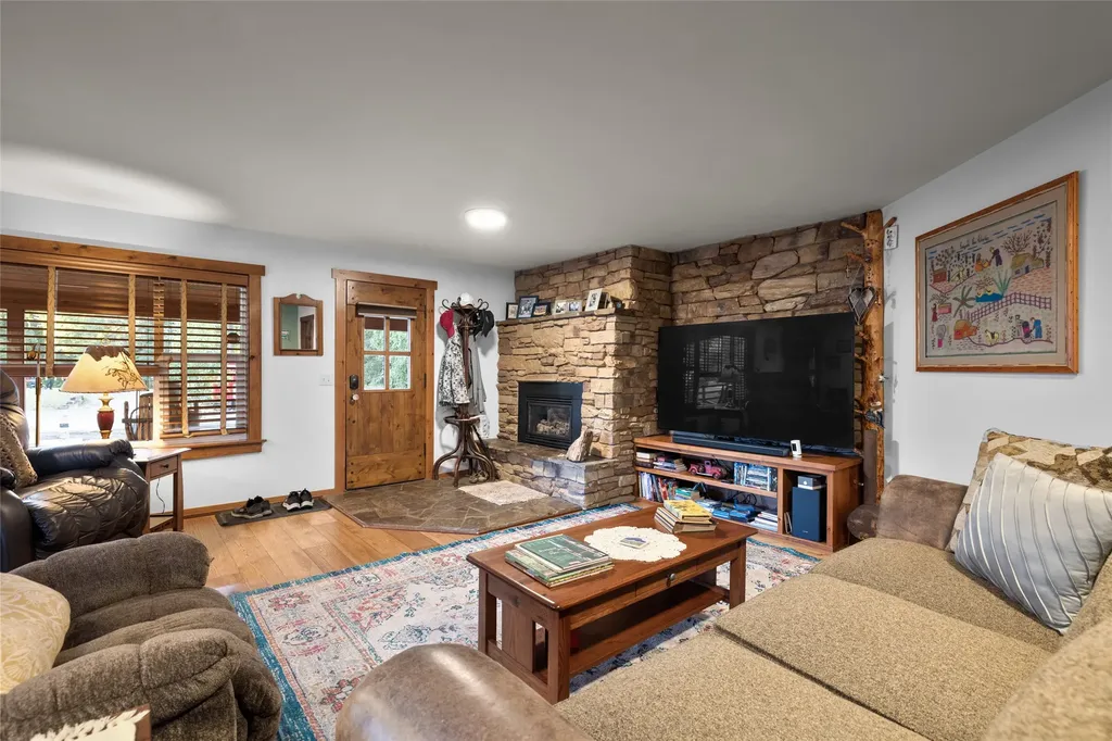 115 Ferndale Drive Bigfork MT 59911