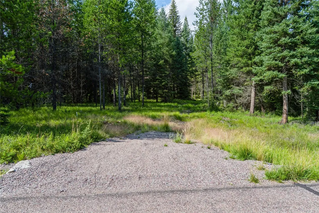 582 Whitefish Hills Loop Whitefish MT 59937