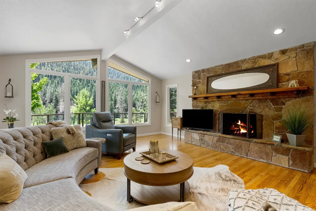 10365 Miller Creek Road Missoula MT 59803