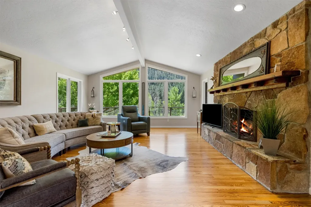 10365 Miller Creek Road Missoula MT 59803
