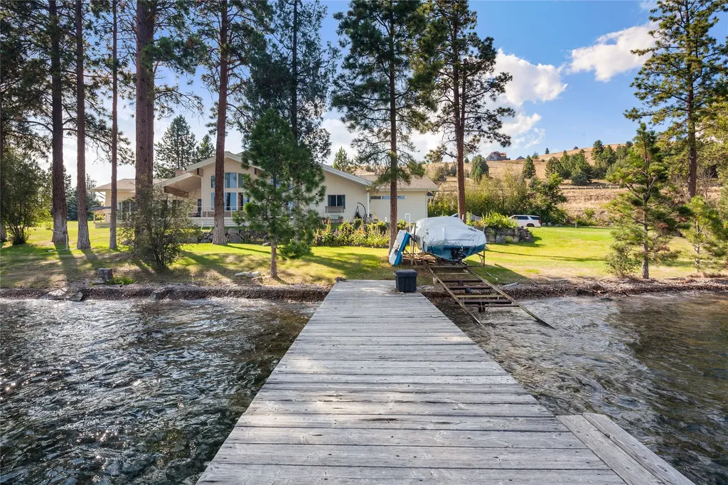 25802 Old Highway 93 Dayton MT 59914
