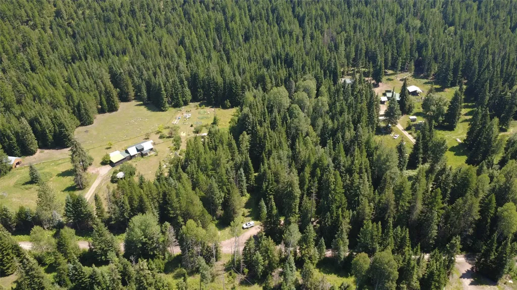 905 Freeman Ridge Road Troy MT 59935
