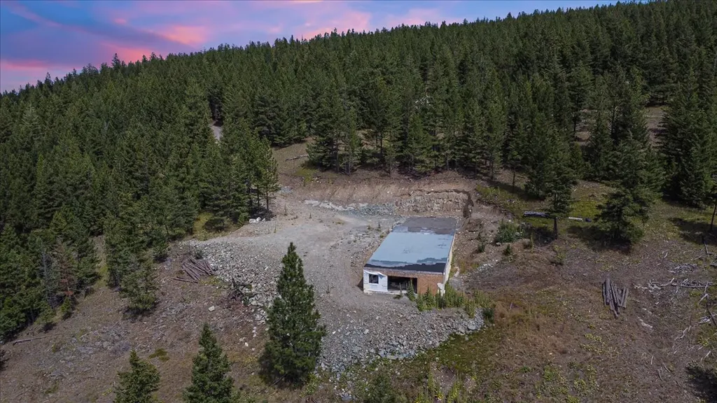 1675 Virginia Hill Road Rexford MT 59930