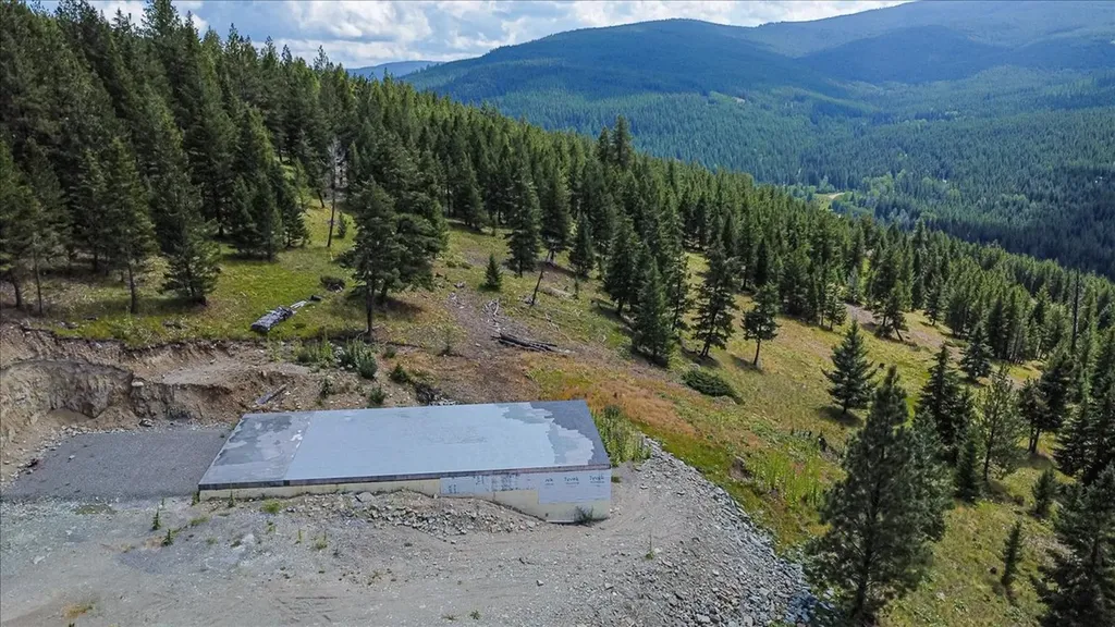 1675 Virginia Hill Road Rexford MT 59930
