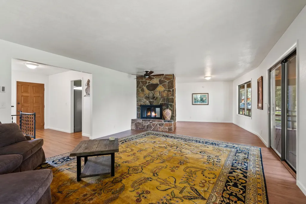 185 Kokanee Bend Drive Columbia Falls MT 59912