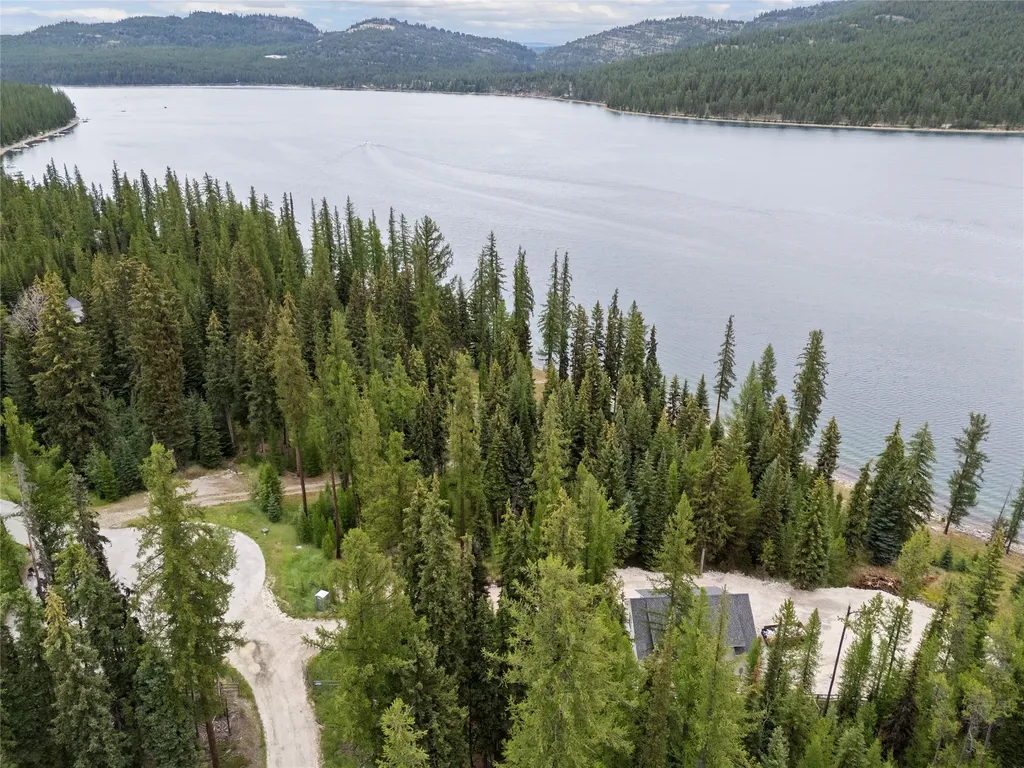 826 Mcgregor Lane Marion MT 59925