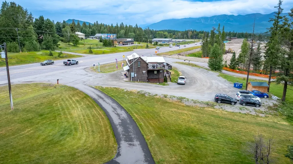 5879 Us Hwy 93 S Whitefish MT 59937