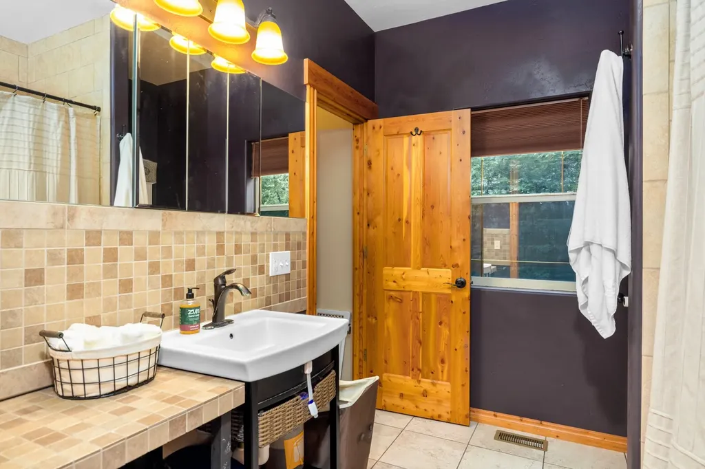 5879 Us Hwy 93 S Whitefish MT 59937