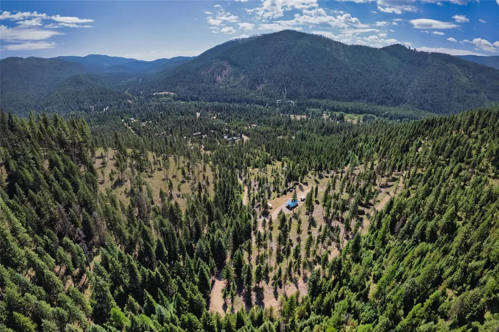 435 Cabin City Loop St Regis MT 59866