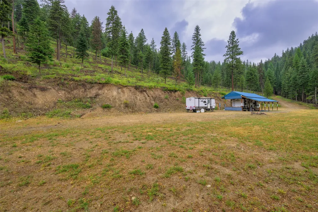 435 Cabin City Loop St Regis MT 59866