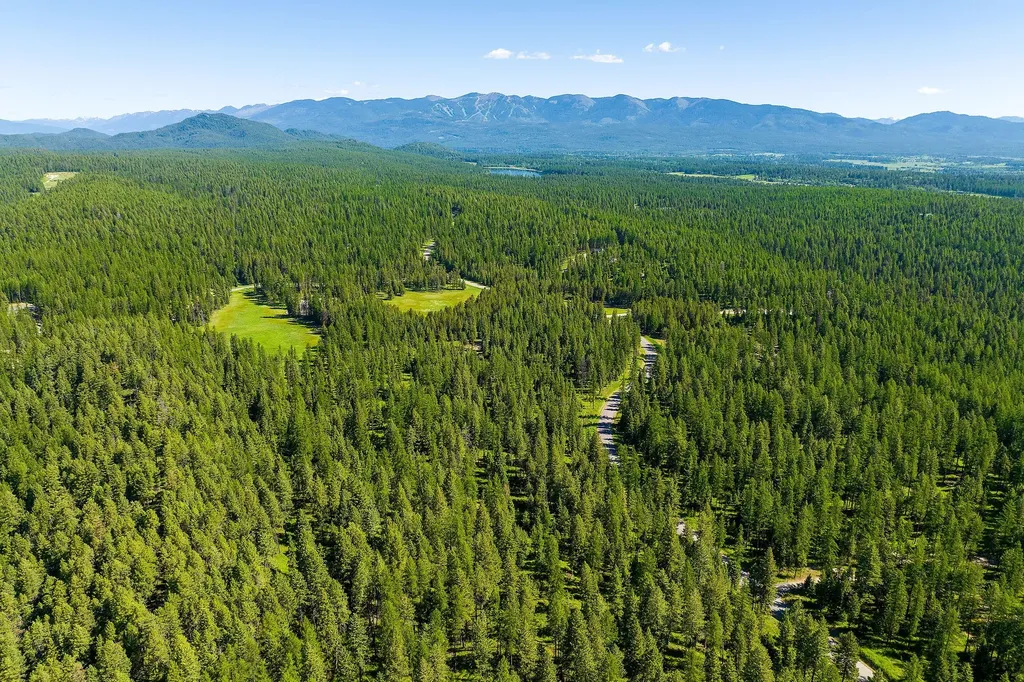1252 Whitefish Ranch Road Whitefish MT 59937