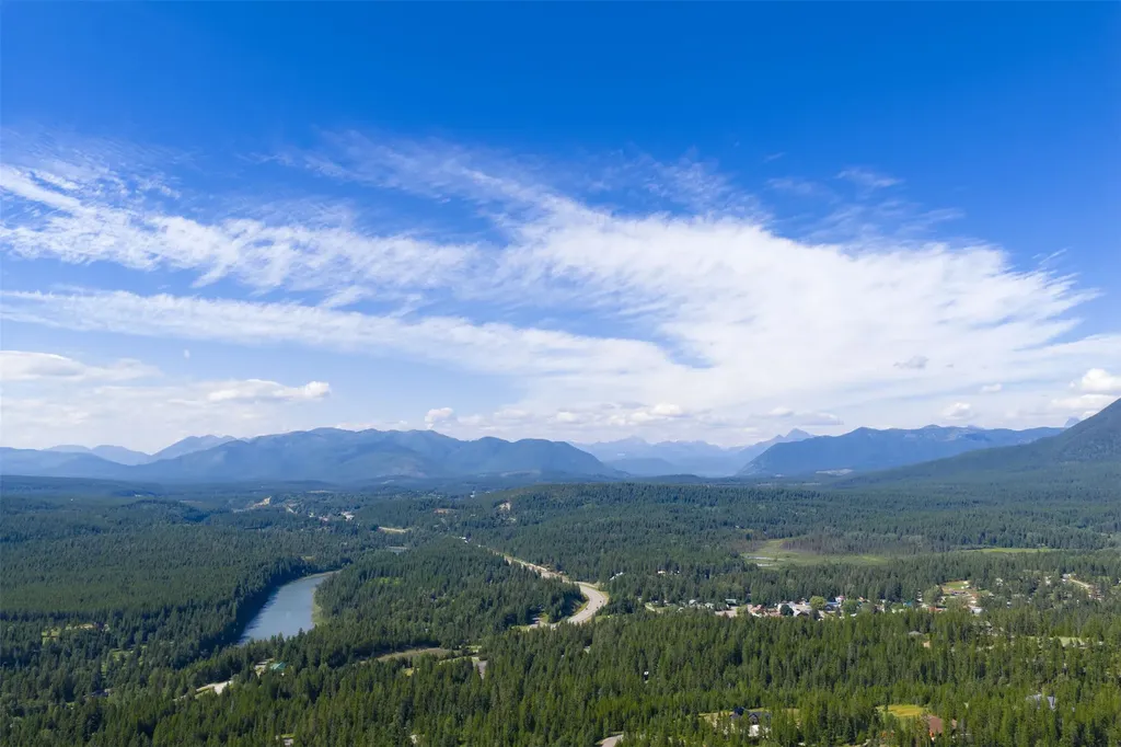 386 Glacier Hills Drive W Martin City MT 59926