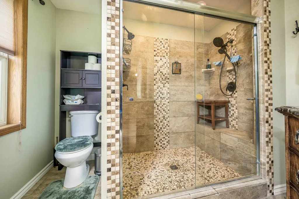 24 S Swan Lane Fromberg MT 59029