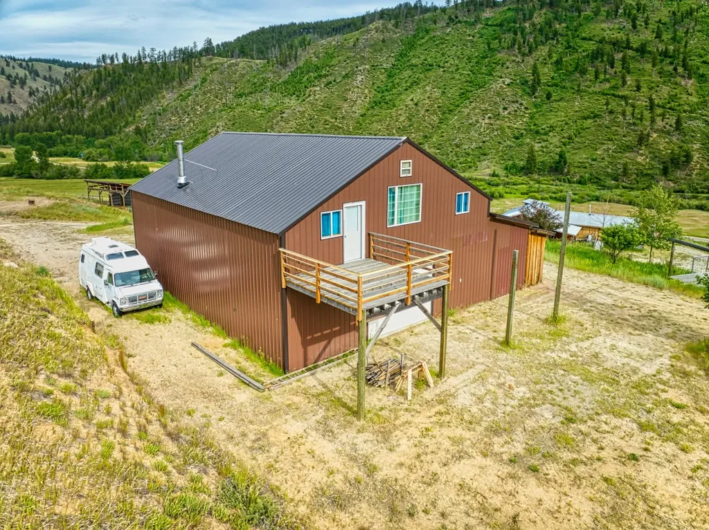 4310 Dugout Gulch Road Darby MT 59829