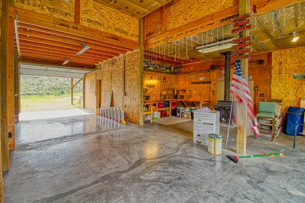 4310 Dugout Gulch Road Darby MT 59829