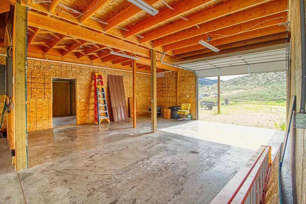 4310 Dugout Gulch Road Darby MT 59829