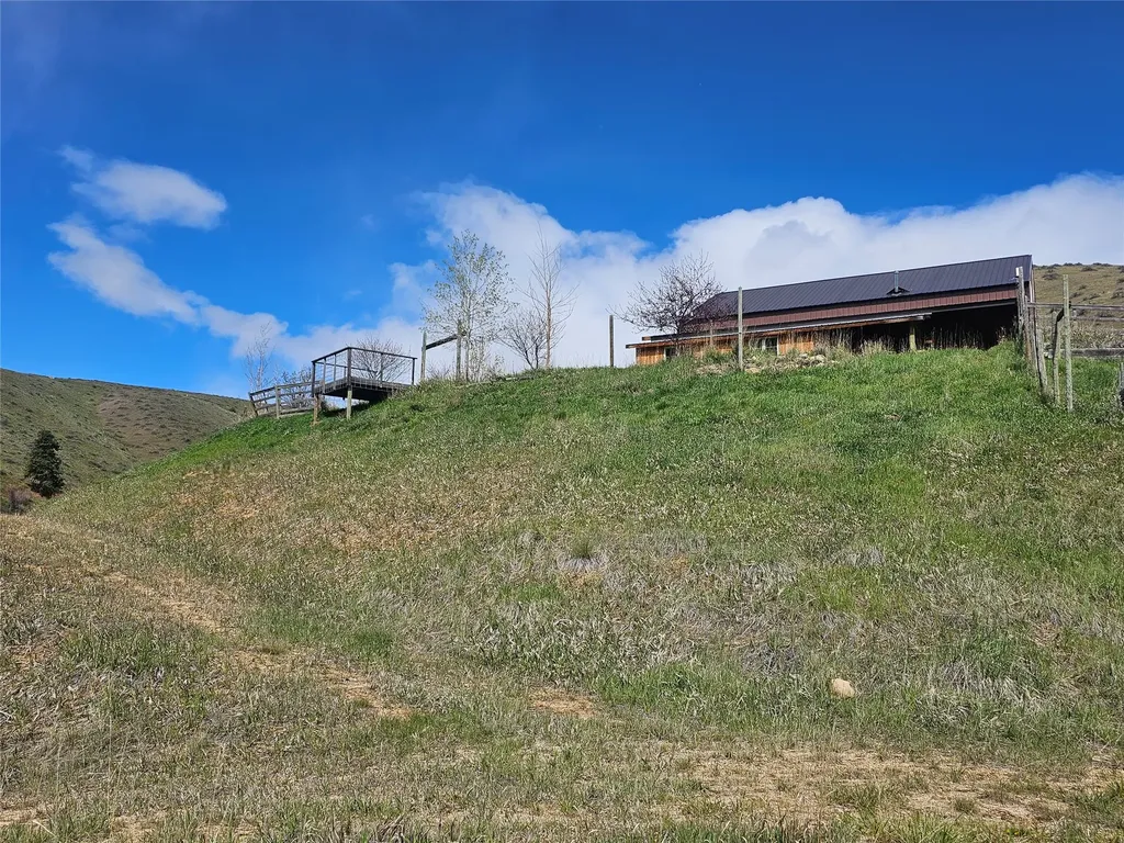 4310 Dugout Gulch Road Darby MT 59829