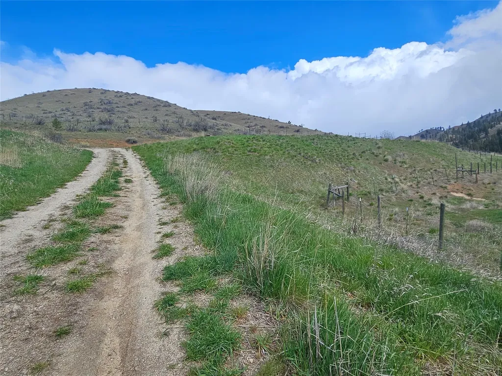 4310 Dugout Gulch Road Darby MT 59829
