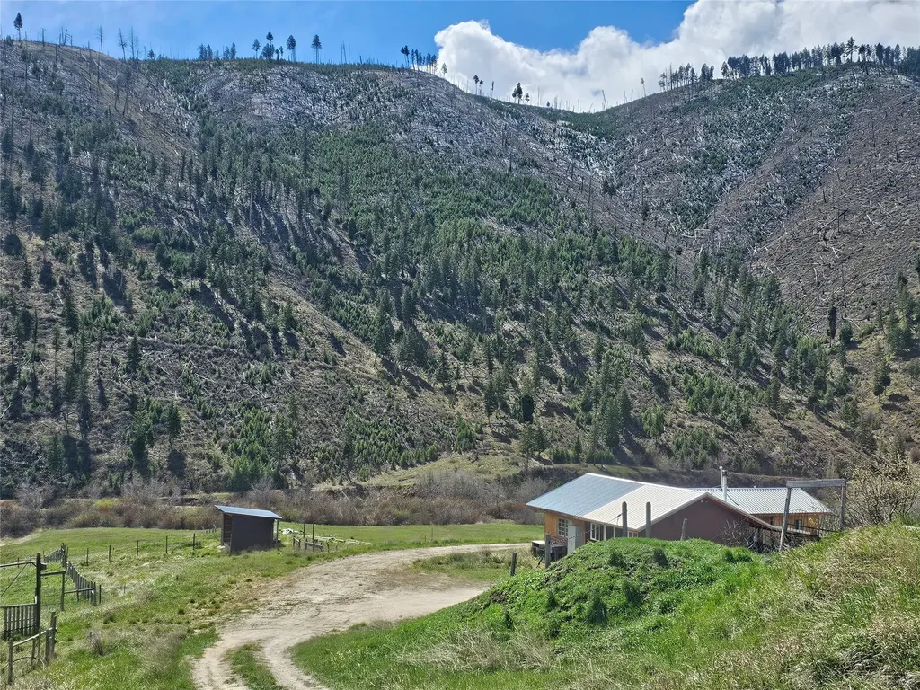 4310 Dugout Gulch Road Darby MT 59829