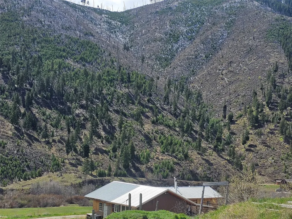 4310 Dugout Gulch Road Darby MT 59829