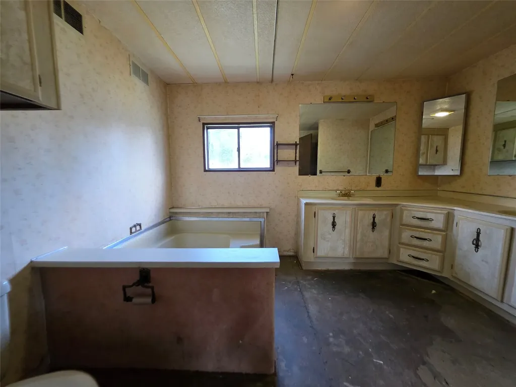 407 5th Avenue SW Choteau MT 59422