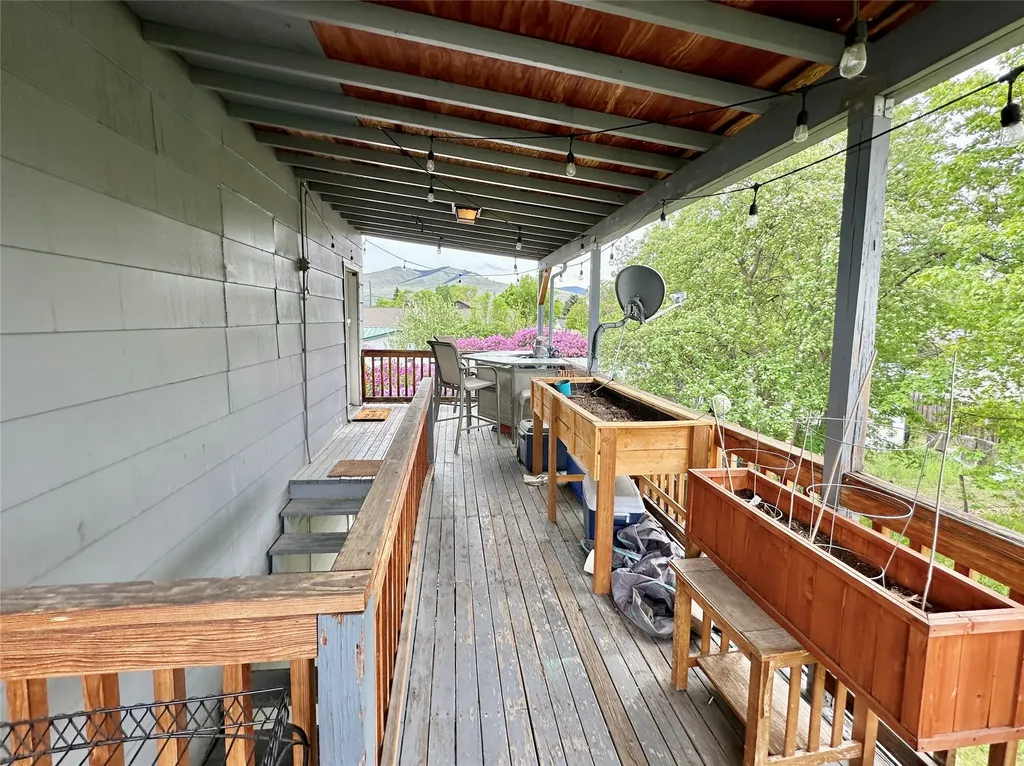2329 Fairview Avenue Missoula MT 59801