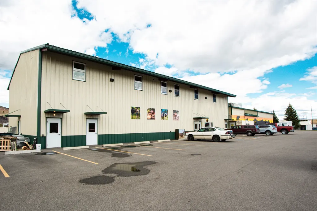 1618-1622 Montana Drive Anaconda MT 59711