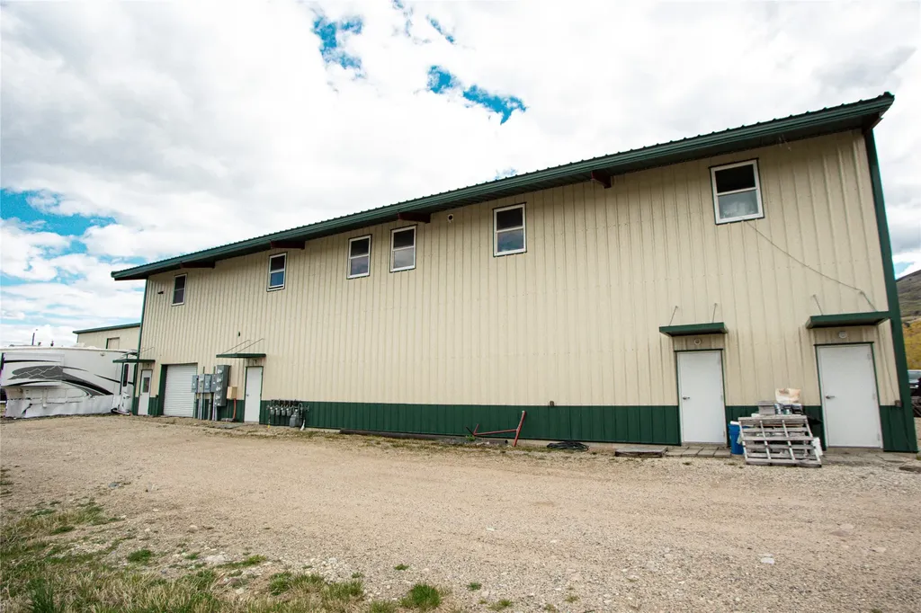 1618-1622 Montana Drive Anaconda MT 59711
